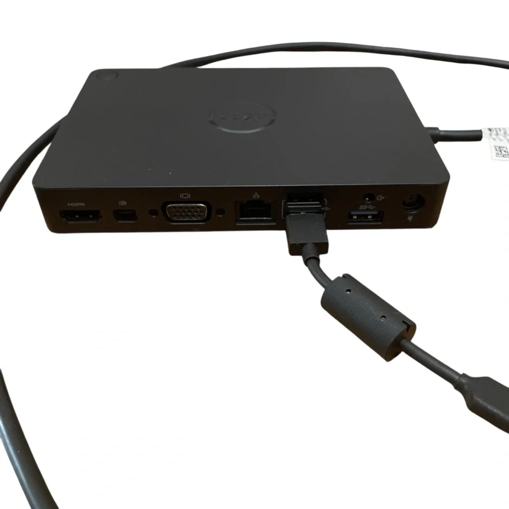Dell WD15 K17A USB-C Docking Station Black Electronics Multiport With Cable